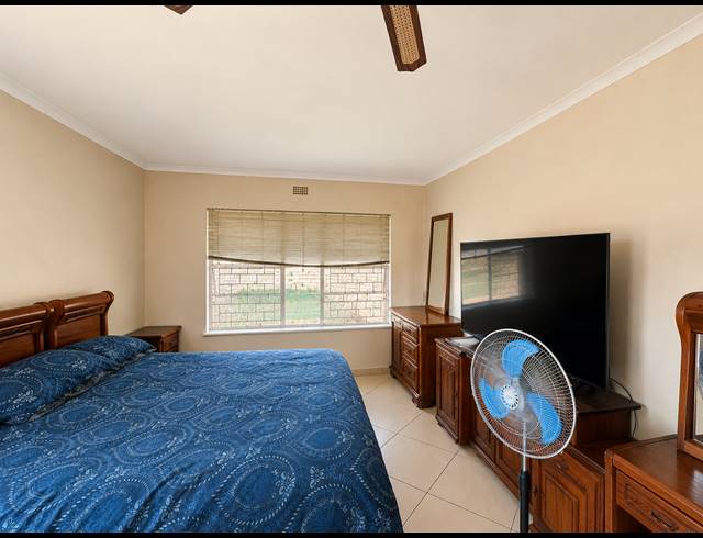 3 BEDROOM HOUSE FOR SALE IN BOLTONWOLD